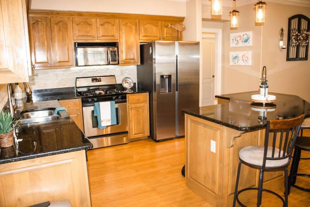 Pet Friendly Tranquil Cottage With Fire-Pit And Seasonal Hot Tub Sept-March Minutes To Beaches Dauphin Island Exterior foto
